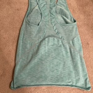 Workout athletic tank by Gap Fit XL. green/teal color